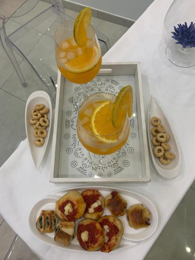 Donn'Anna Naples City Center Εξωτερικό φωτογραφία