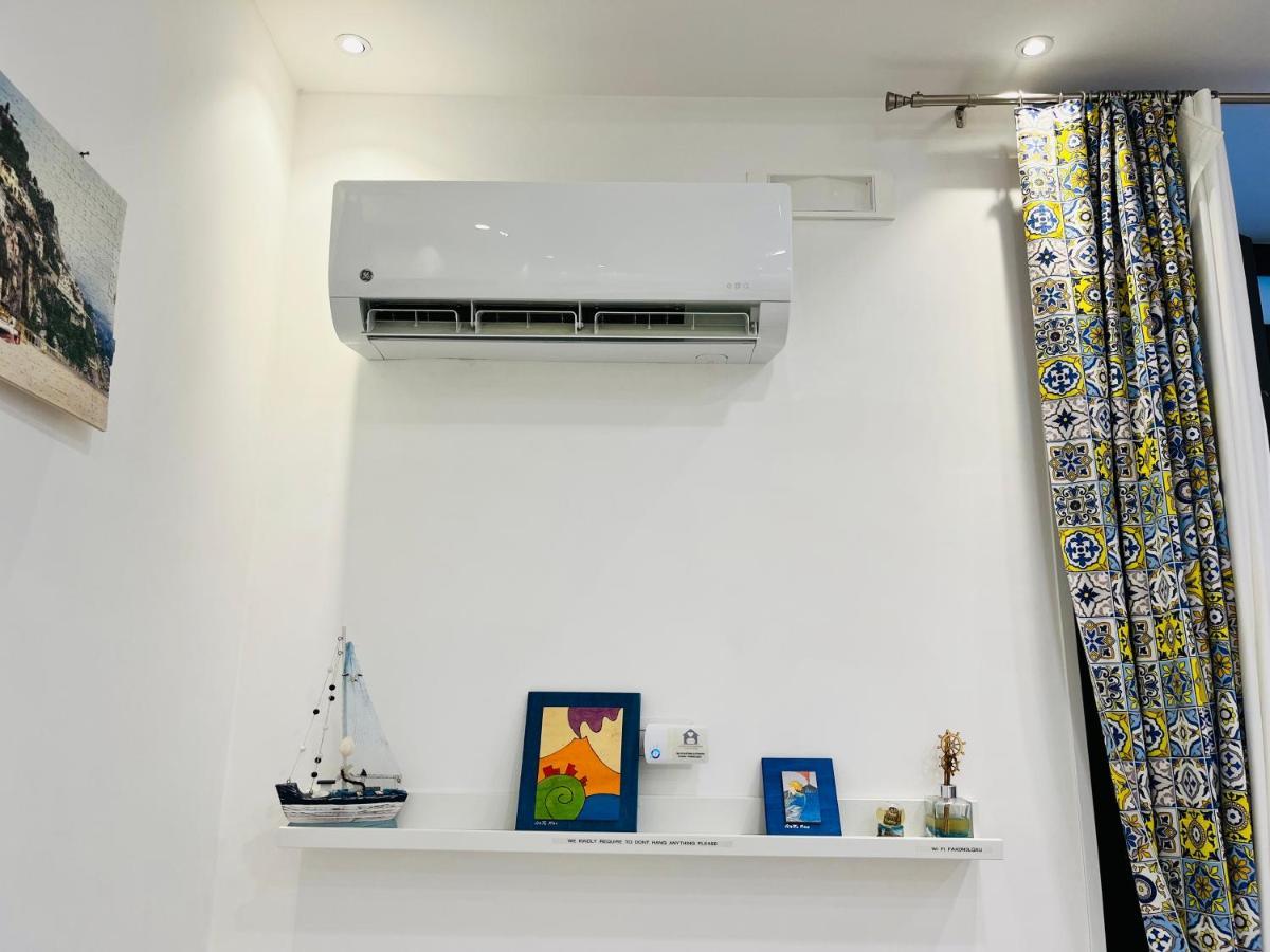 Donn'Anna Naples City Center Εξωτερικό φωτογραφία