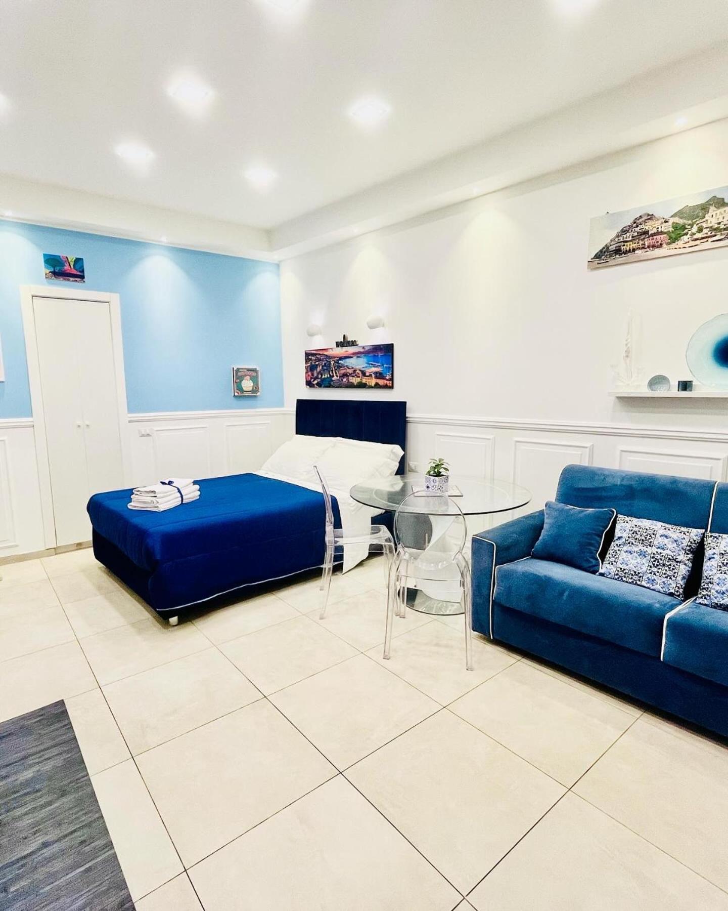 Donn'Anna Naples City Center Εξωτερικό φωτογραφία